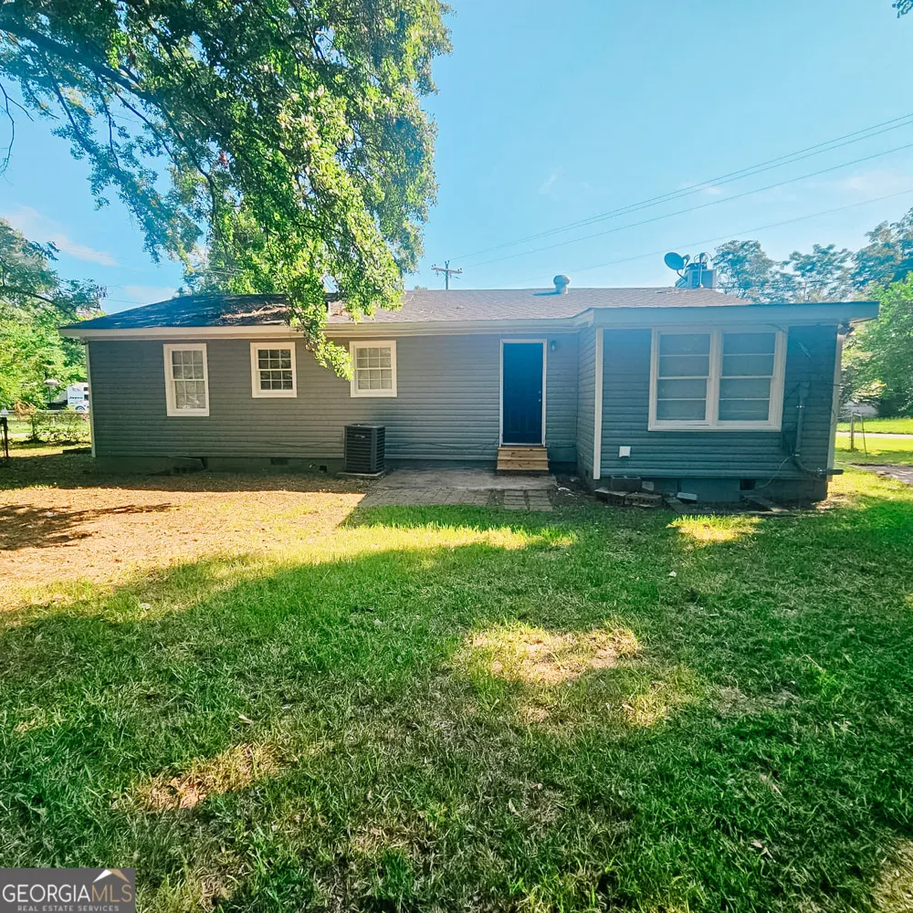 203 Briardale AVE Warner Robins, GA 31093