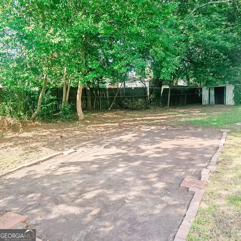 203 Briardale AVE Warner Robins, GA 31093