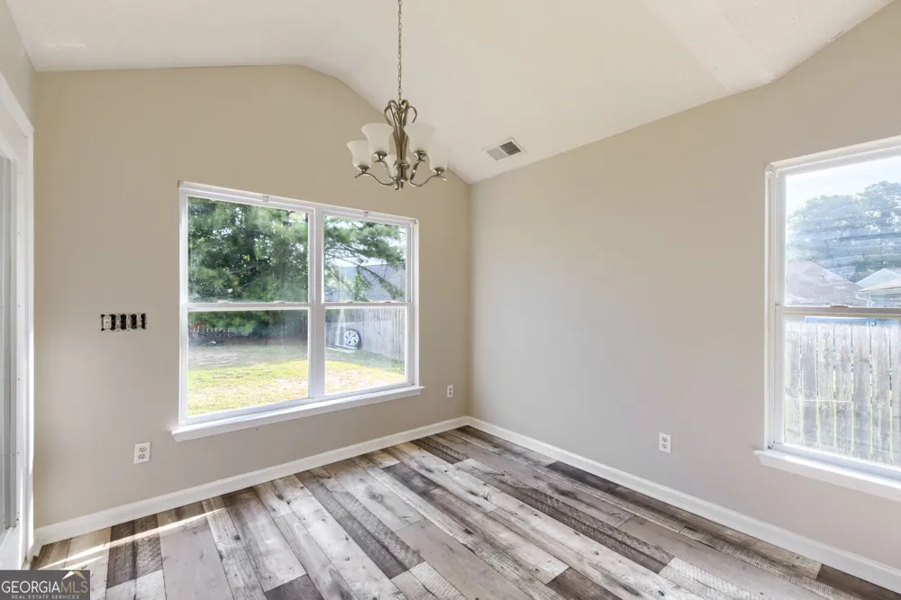 606 Mayfern Trace Fairburn, GA 30213