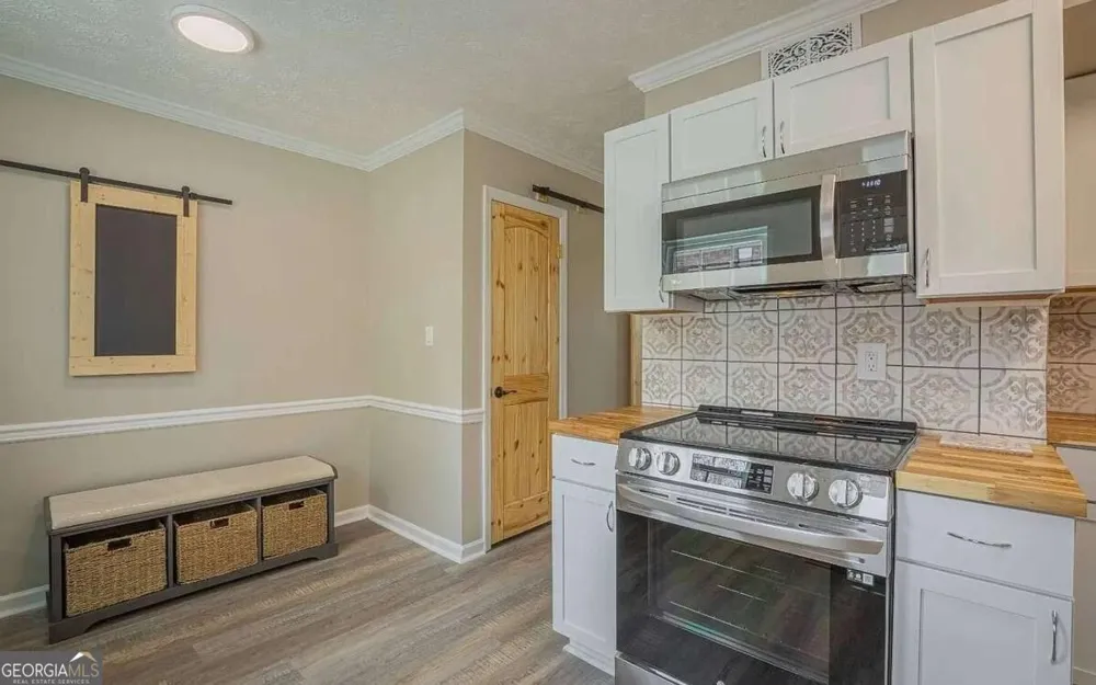 1235 Riverside DR Gainesville, GA 30501