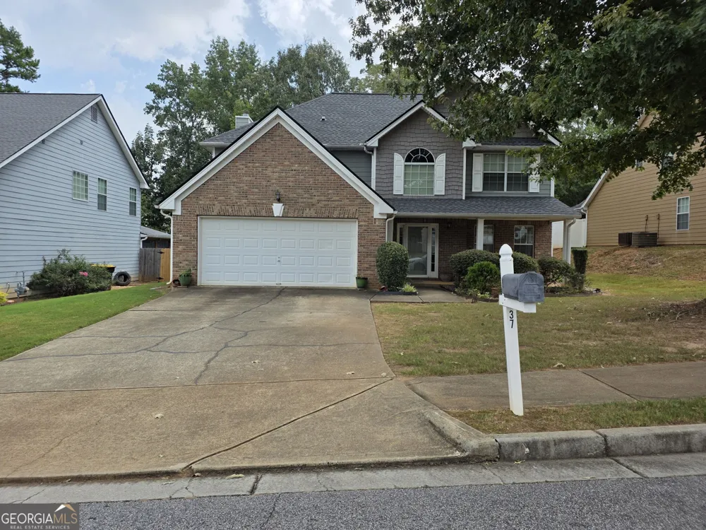 37 Virginia AVE Sharpsburg, GA 30277