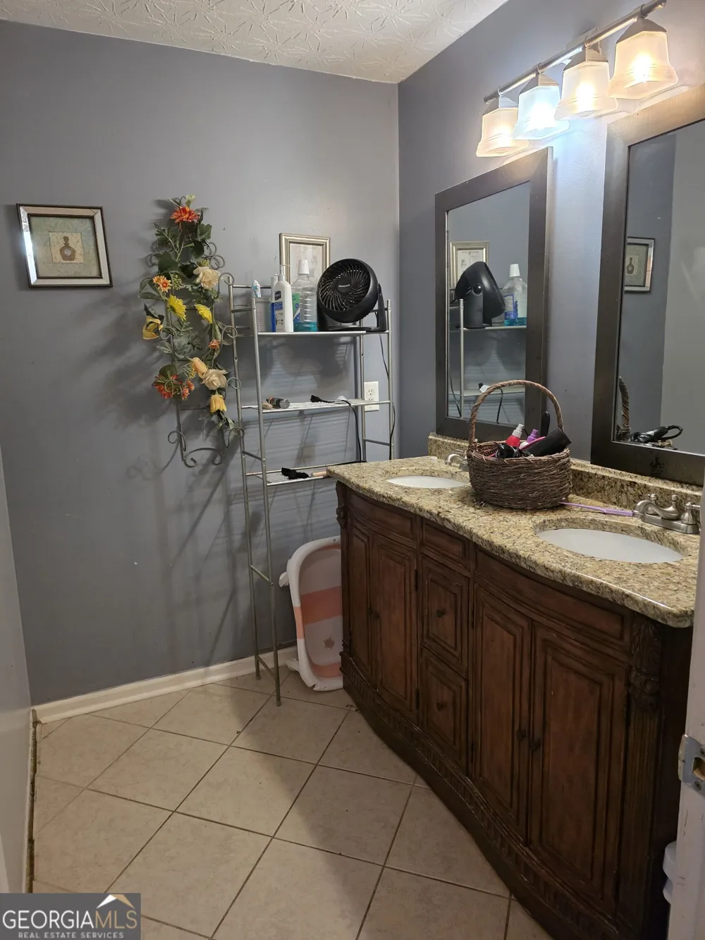 37 Virginia AVE Sharpsburg, GA 30277