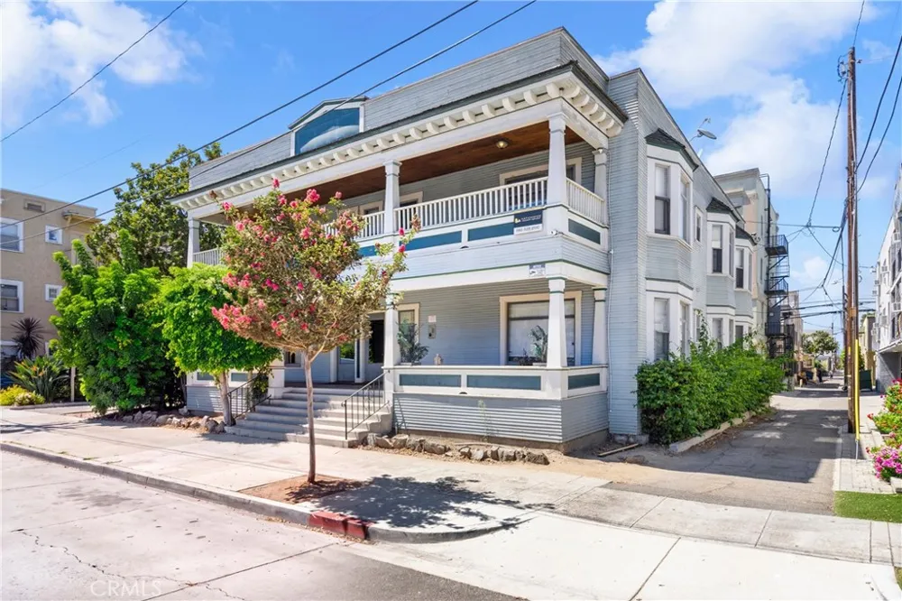 419 Cedar Long Beach, CA 90802