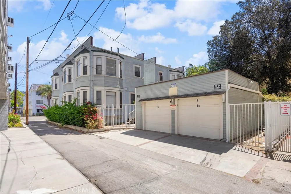 419 Cedar Long Beach, CA 90802
