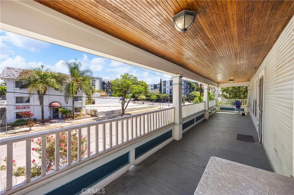 419 Cedar Long Beach, CA 90802