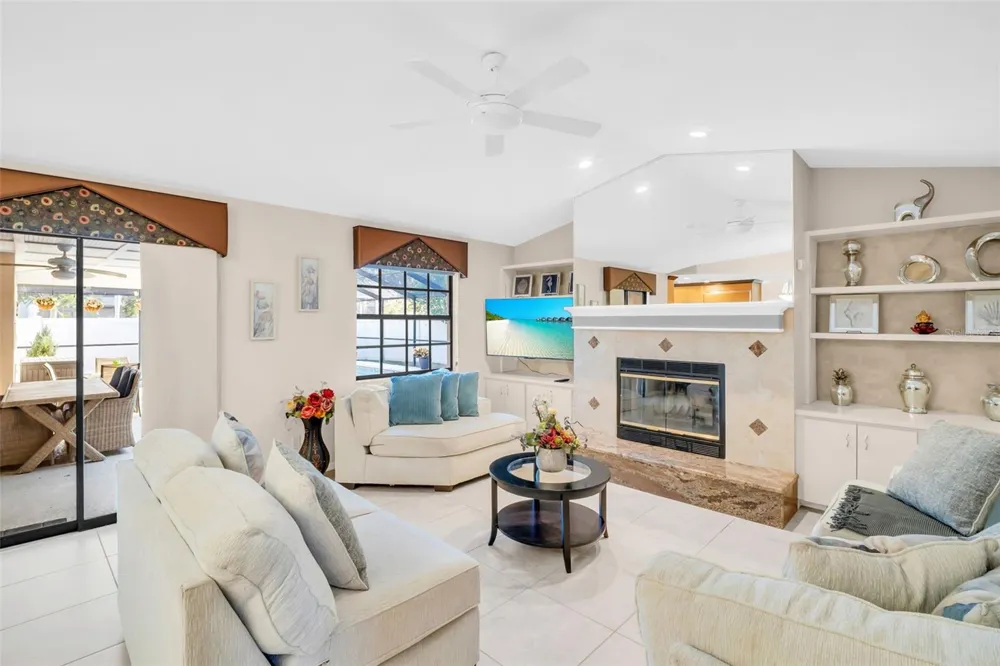 1374 VIEWTOP DRIVE Clearwater, FL 33764