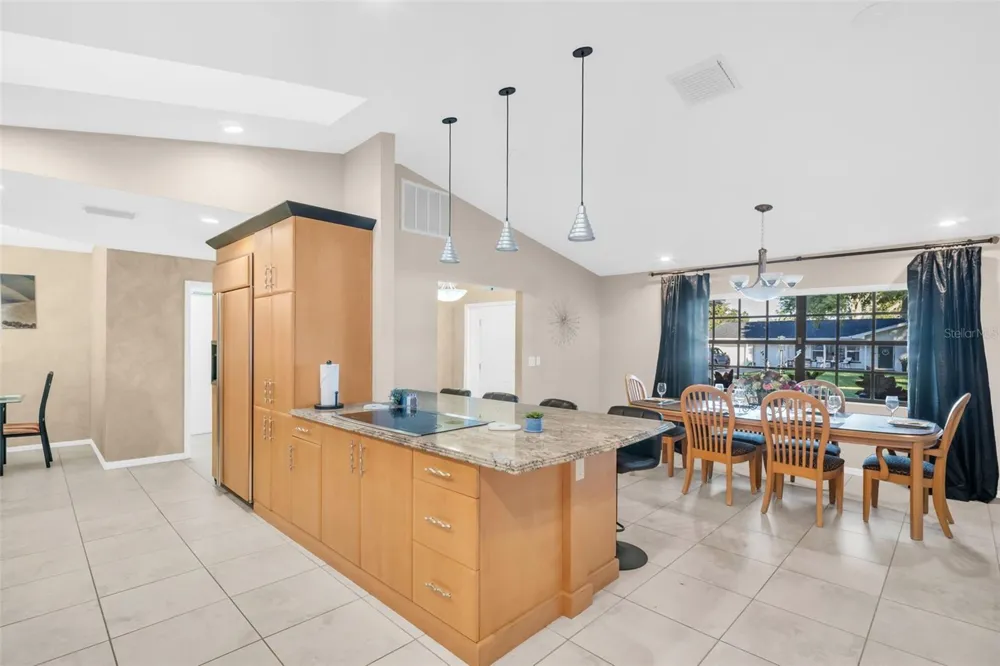 1374 VIEWTOP DRIVE Clearwater, FL 33764
