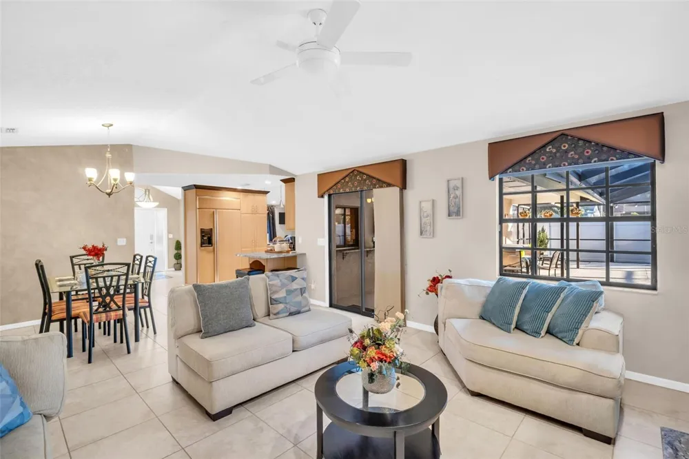1374 VIEWTOP DRIVE Clearwater, FL 33764