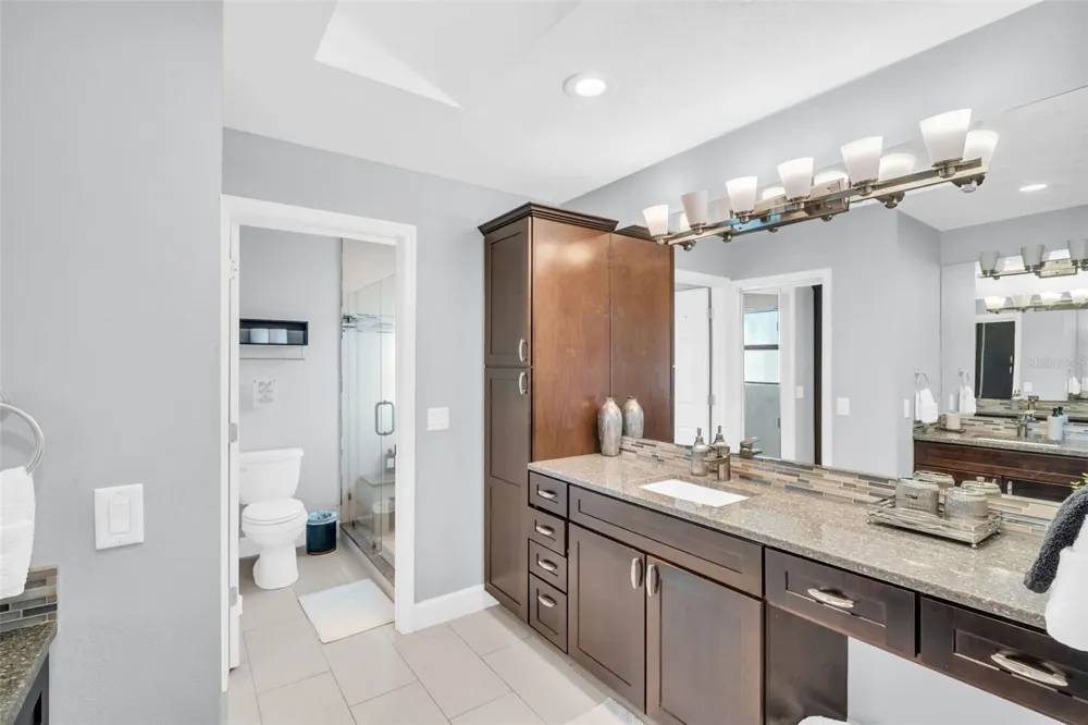 1374 VIEWTOP DRIVE Clearwater, FL 33764