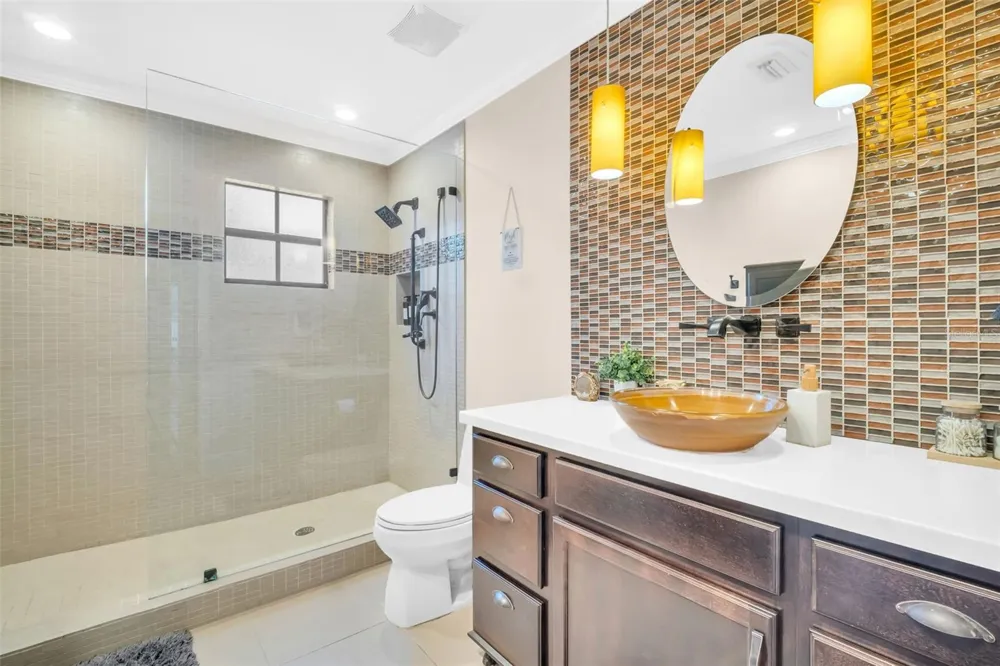 1374 VIEWTOP DRIVE Clearwater, FL 33764