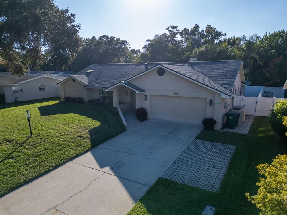 1374 VIEWTOP DRIVE Clearwater, FL 33764
