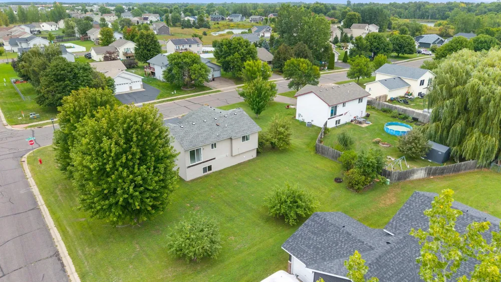 2033 Joes Lake Road SE Cambridge, MN 55008