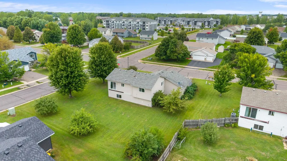 2033 Joes Lake Road SE Cambridge, MN 55008