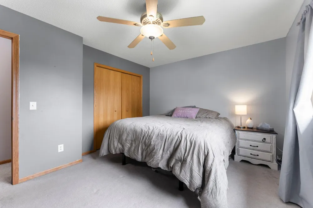 2033 Joes Lake Road SE Cambridge, MN 55008