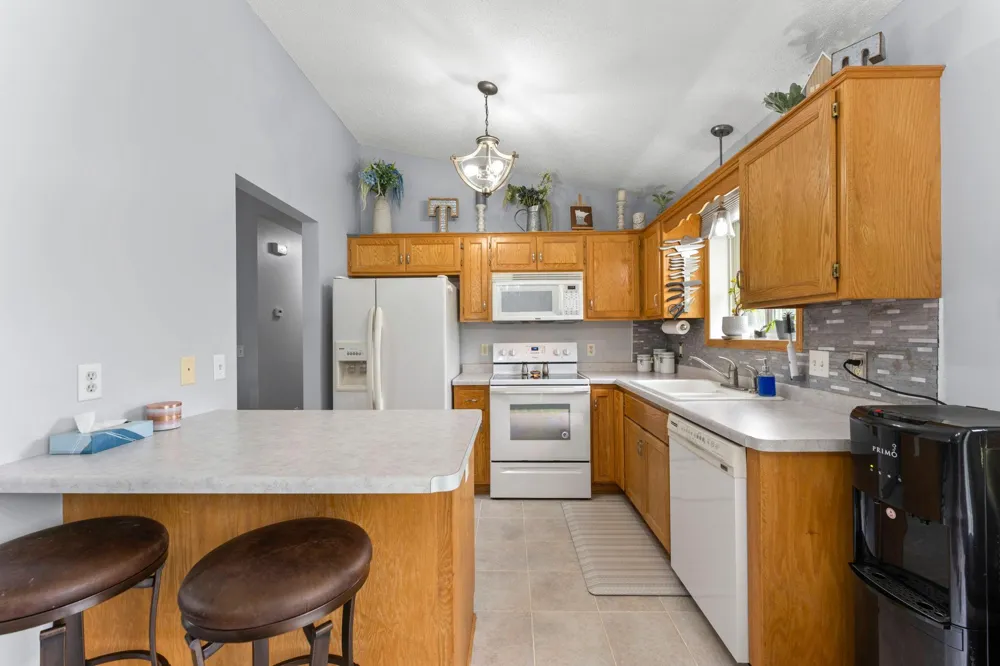 2033 Joes Lake Road SE Cambridge, MN 55008