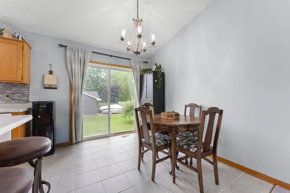2033 Joes Lake Road SE Cambridge, MN 55008