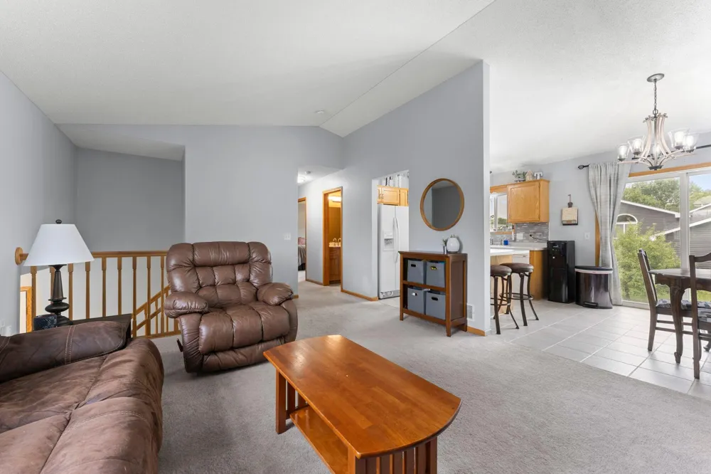 2033 Joes Lake Road SE Cambridge, MN 55008