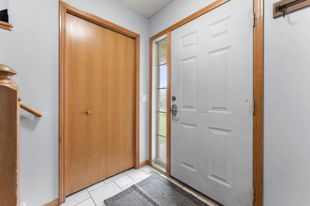 2033 Joes Lake Road SE Cambridge, MN 55008