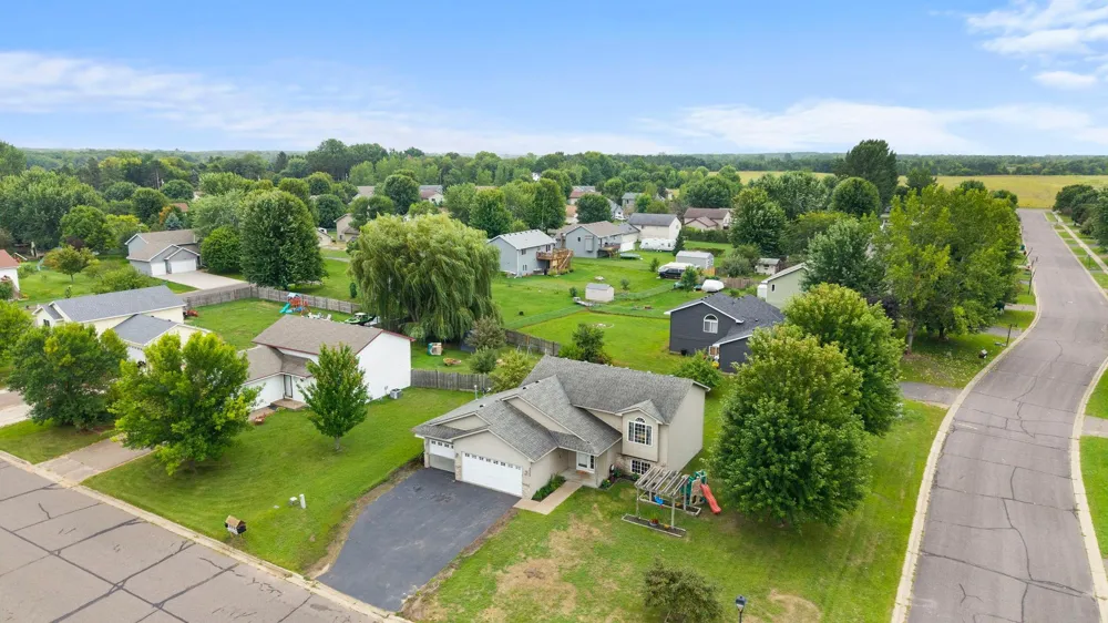 2033 Joes Lake Road SE Cambridge, MN 55008
