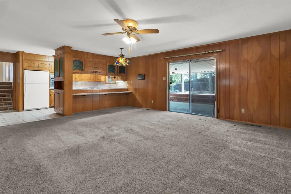 1520 W Main Street Denison, TX 75020