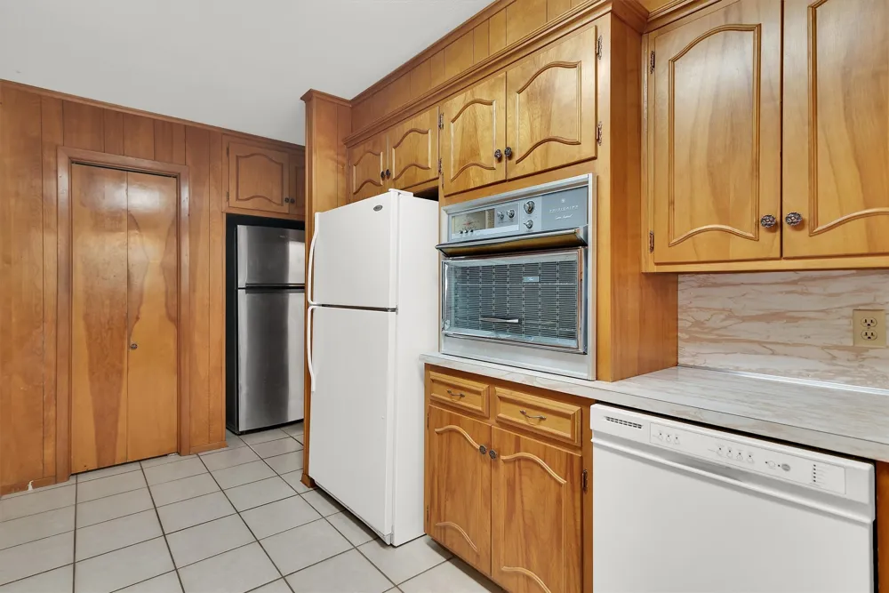 1520 W Main Street Denison, TX 75020