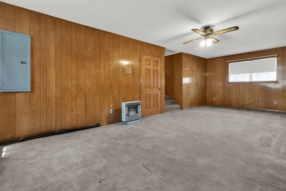 1520 W Main Street Denison, TX 75020