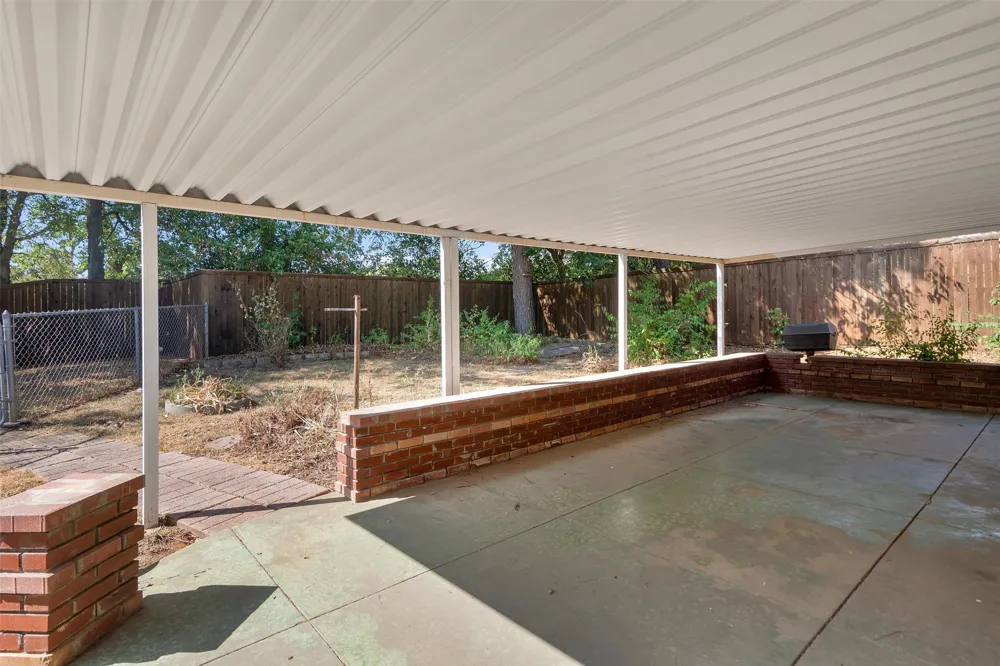 1520 W Main Street Denison, TX 75020