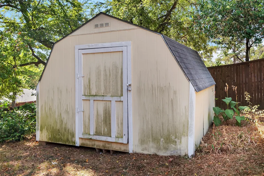 1520 W Main Street Denison, TX 75020