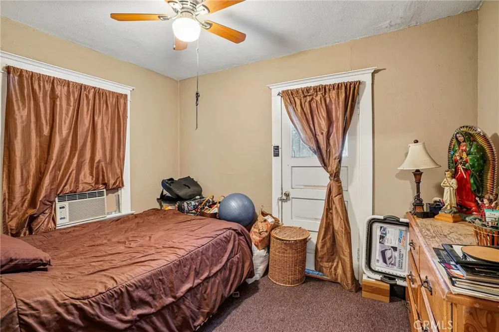 611 Avenue 54 Los Angeles, CA 90042