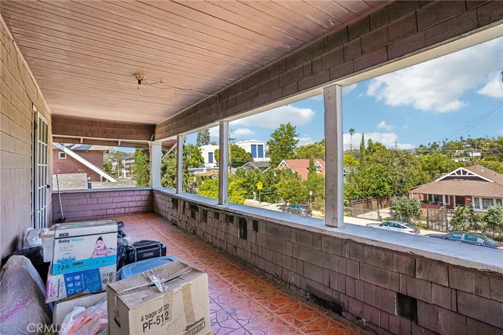 611 Avenue 54 Los Angeles, CA 90042