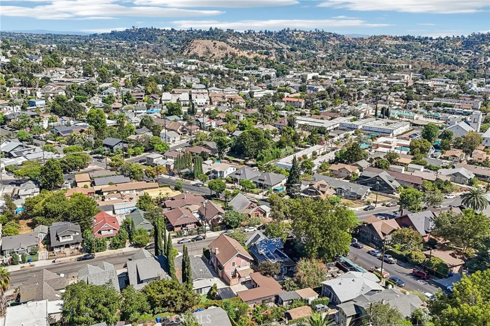 611 Avenue 54 Los Angeles, CA 90042