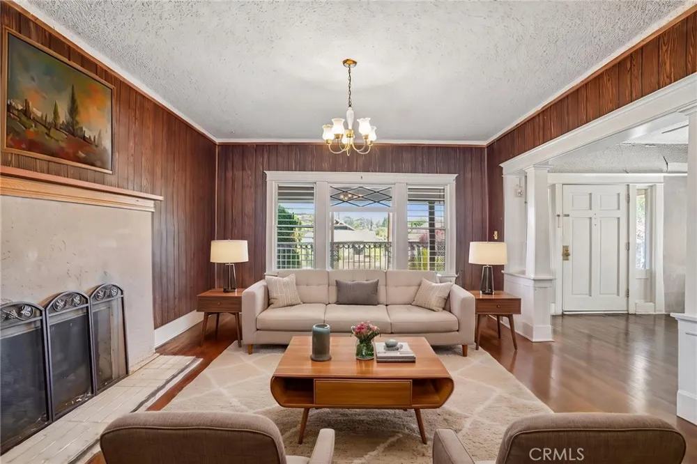 611 Avenue 54 Los Angeles, CA 90042
