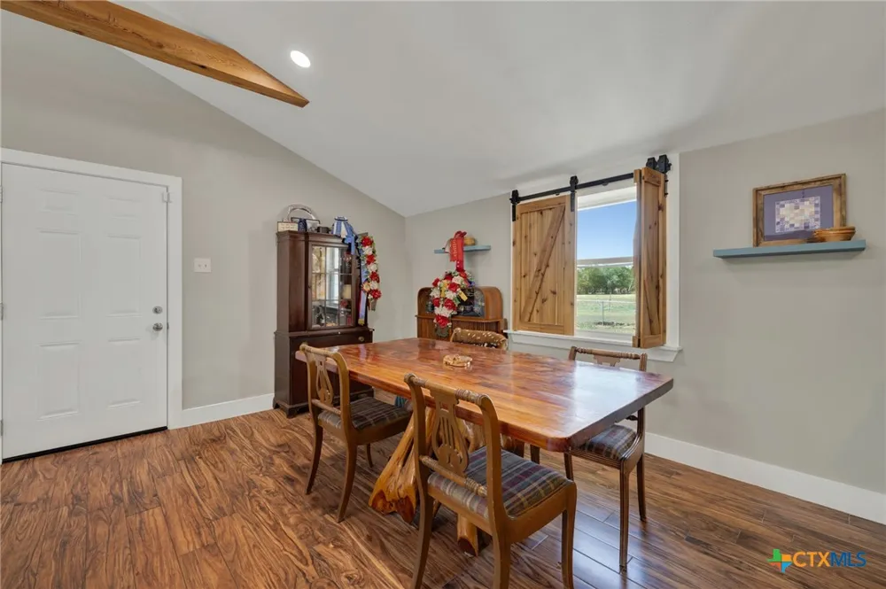 307 Valley Acres Drive New Braunfels, TX 78130