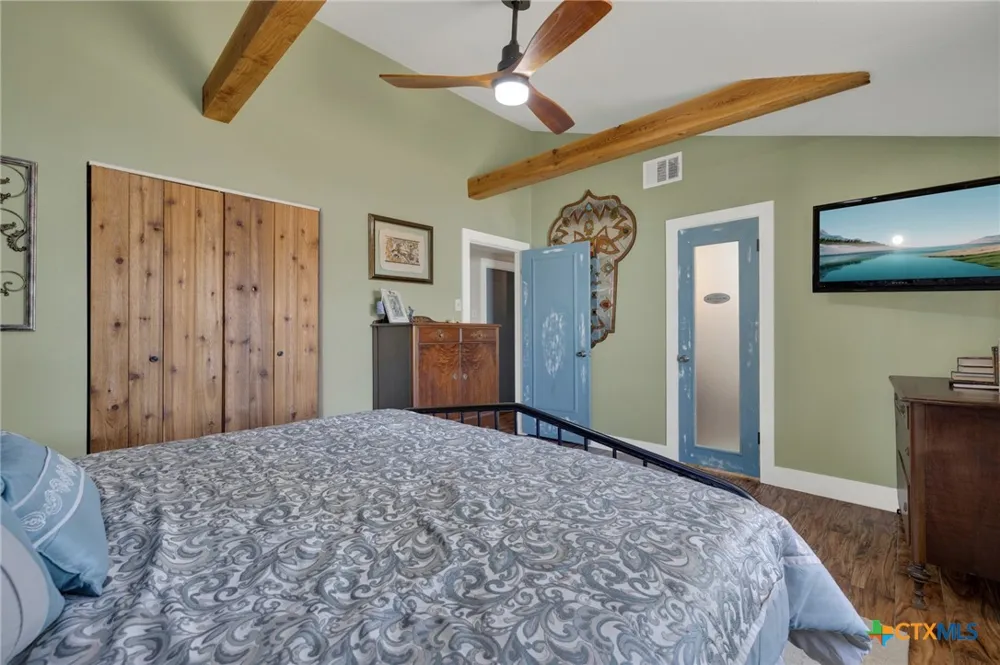 307 Valley Acres Drive New Braunfels, TX 78130