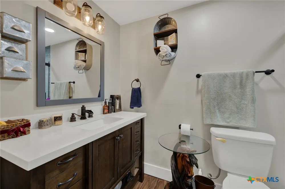 307 Valley Acres Drive New Braunfels, TX 78130