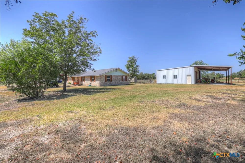 307 Valley Acres Drive New Braunfels, TX 78130