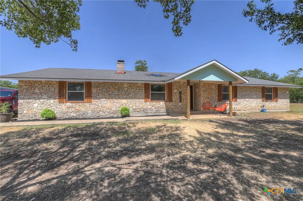 307 Valley Acres Drive New Braunfels, TX 78130