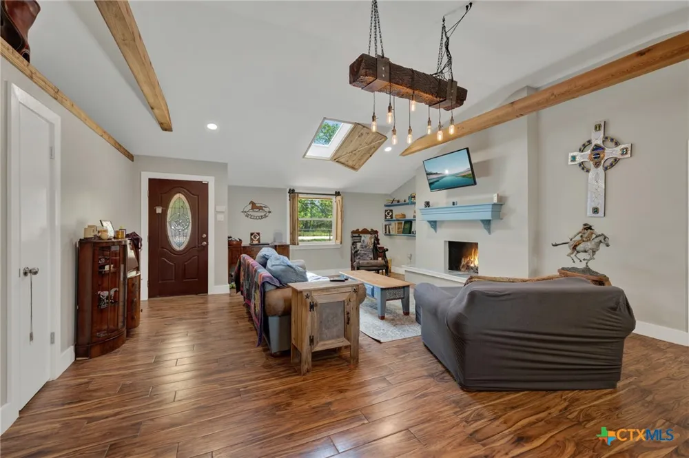 307 Valley Acres Drive New Braunfels, TX 78130