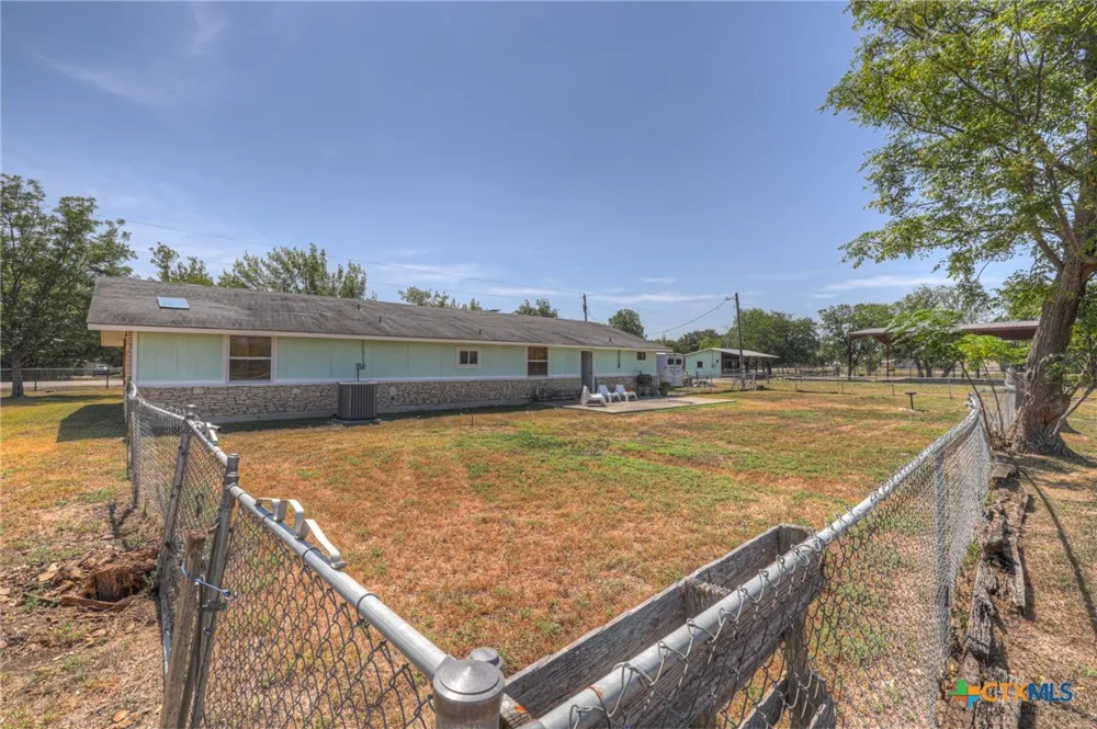 307 Valley Acres Drive New Braunfels, TX 78130