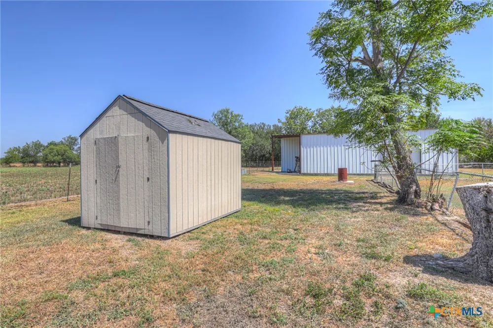 307 Valley Acres Drive New Braunfels, TX 78130