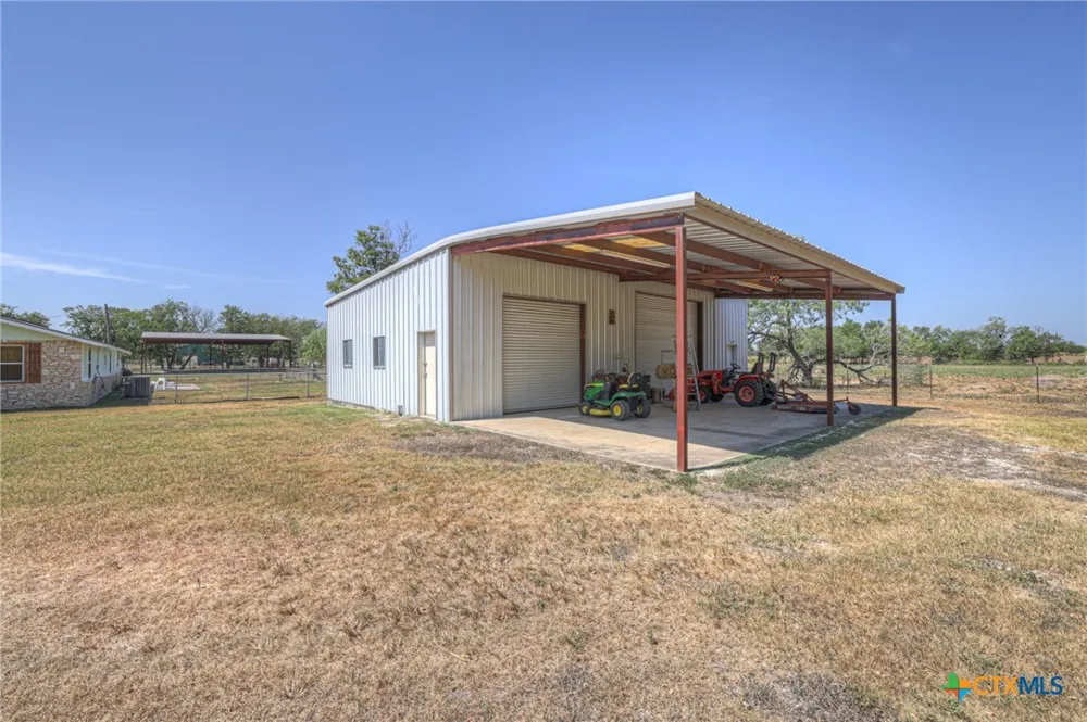 307 Valley Acres Drive New Braunfels, TX 78130