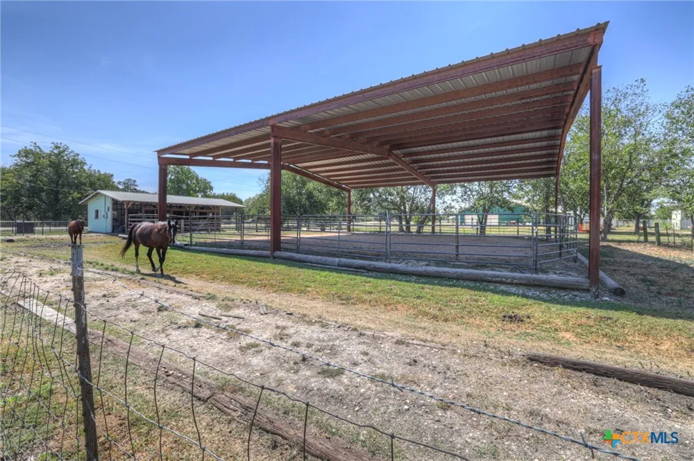 307 Valley Acres Drive New Braunfels, TX 78130