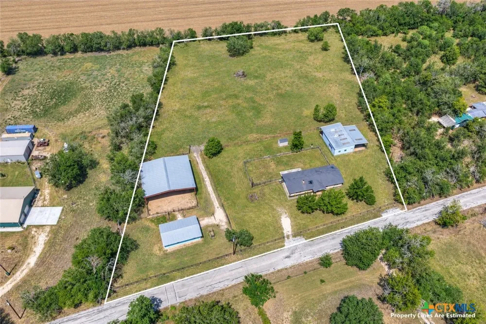 307 Valley Acres Drive New Braunfels, TX 78130