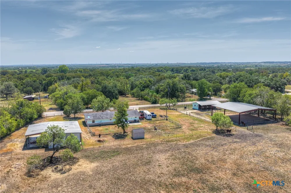 307 Valley Acres Drive New Braunfels, TX 78130