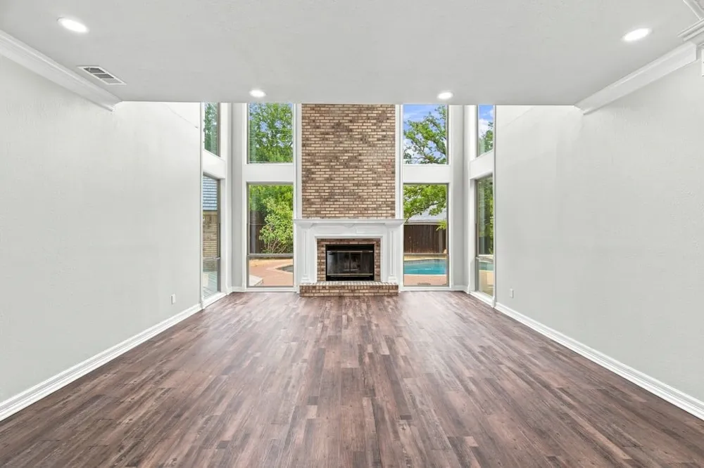 4705 Villa Vera Drive Arlington, TX 76017