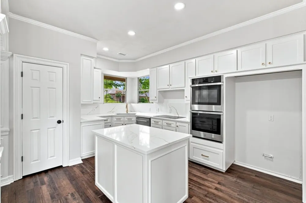 4705 Villa Vera Drive Arlington, TX 76017