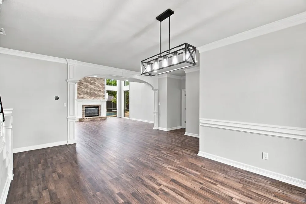 4705 Villa Vera Drive Arlington, TX 76017