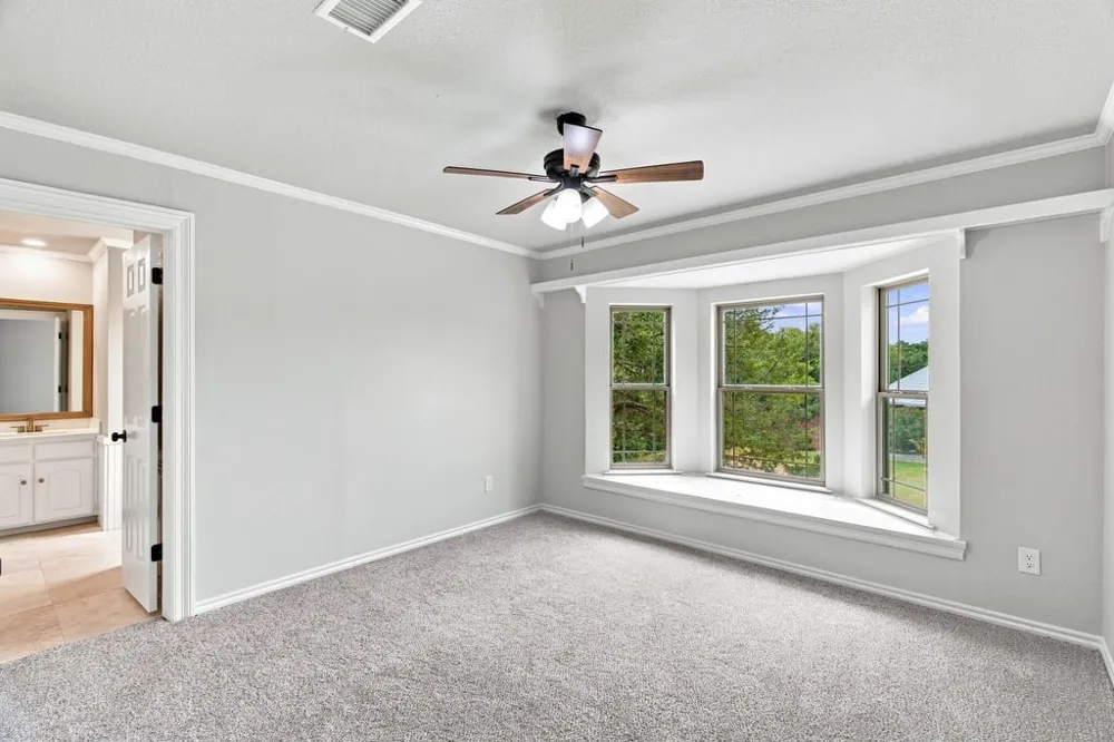4705 Villa Vera Drive Arlington, TX 76017