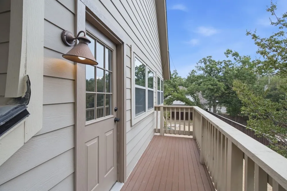 4705 Villa Vera Drive Arlington, TX 76017