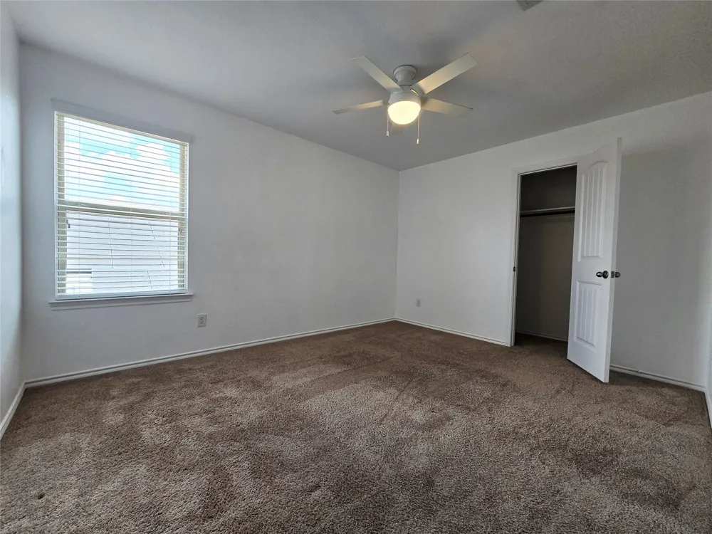 2512 Brentwood Drive Lancaster, TX 75134